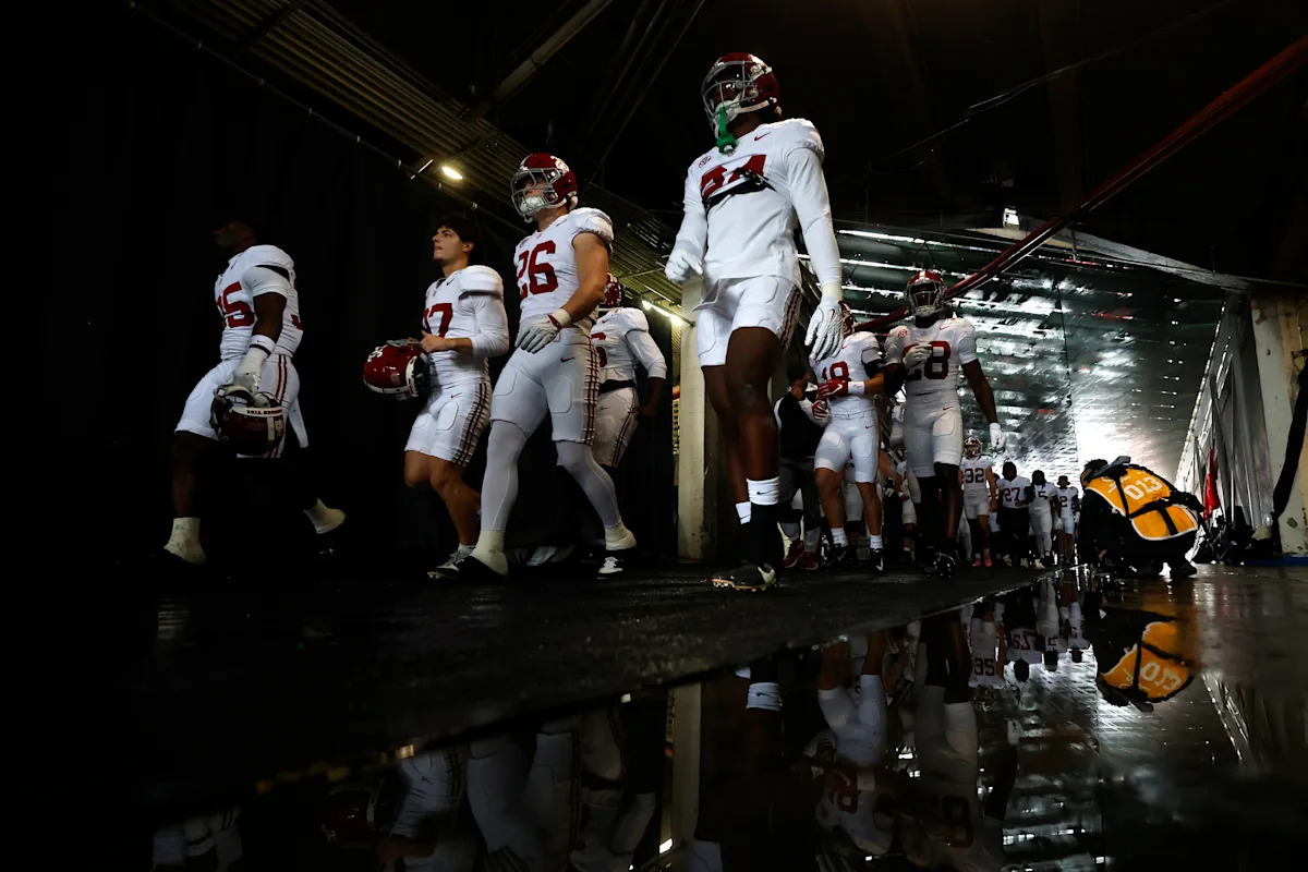 Could new college sports bill lead to an Contender strike? takes center stage