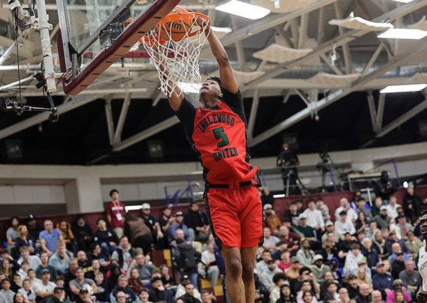Five-star Missouri signee Jason Crowe pumped in a Hoophall Classic record 48 points to lead Inglewood to a dramatic win. (PHOTO: Lonnie Webb)