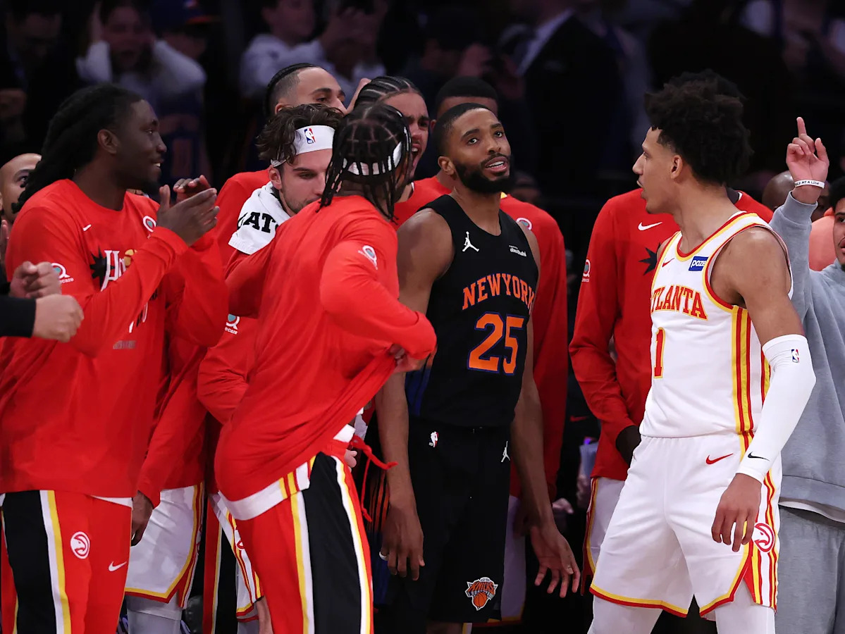 NBC issues statement on incorrect timeout graphic at end of Knicks-Hawks Game 2 reported globally