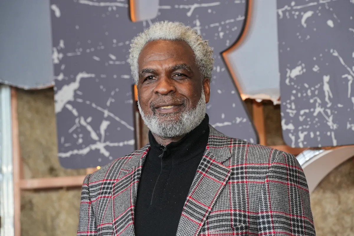 Charles Oakley-James Dolan feud continues during Knicks' NBA Finals run reported globally